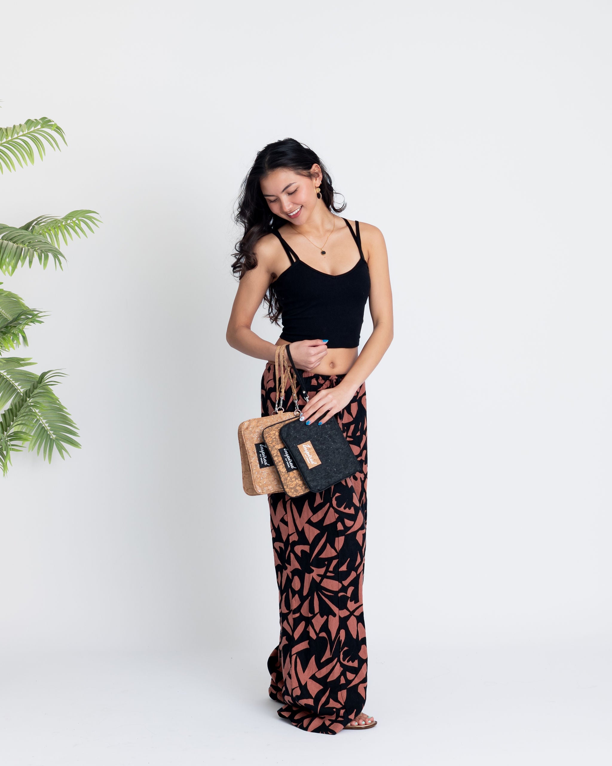 Amelia Cork Wristlet - Black