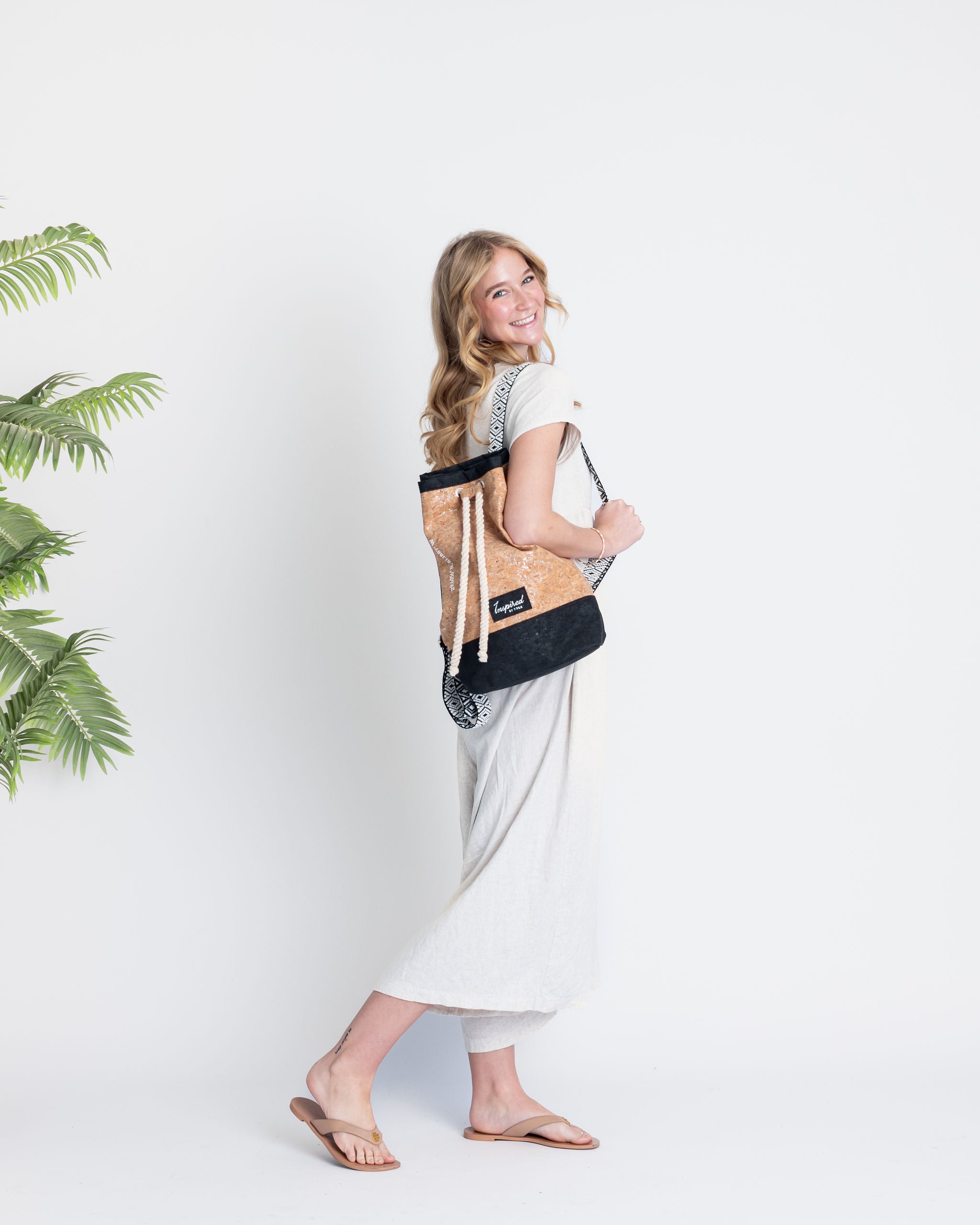 Hammock Cork Cinch Backpack - Silvered