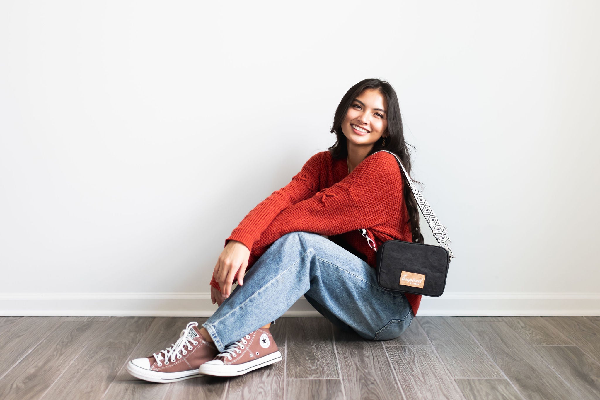 Anastasia Cork Small Crossbody - Black