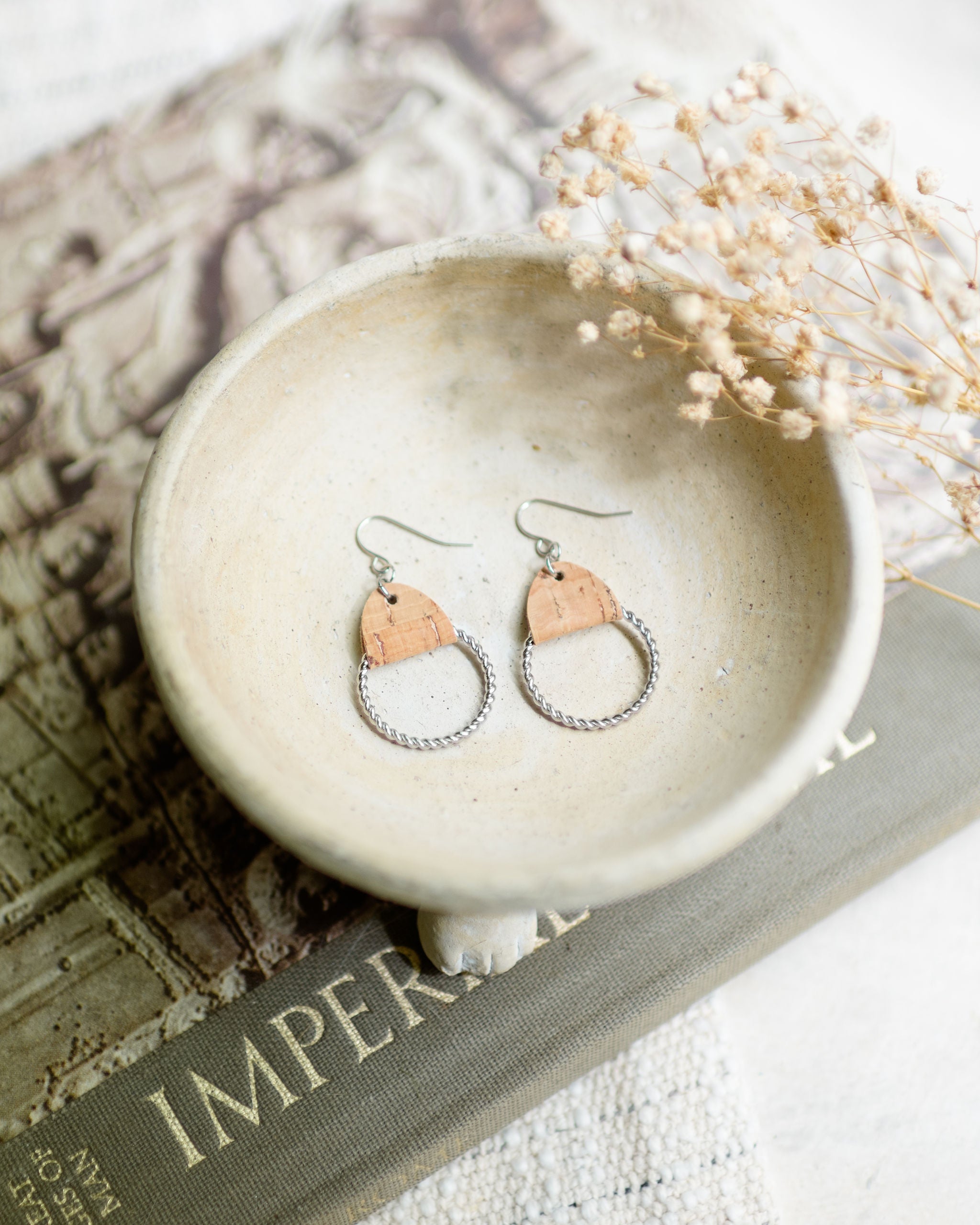 Twisted Hoop w/Natural cork Earrings