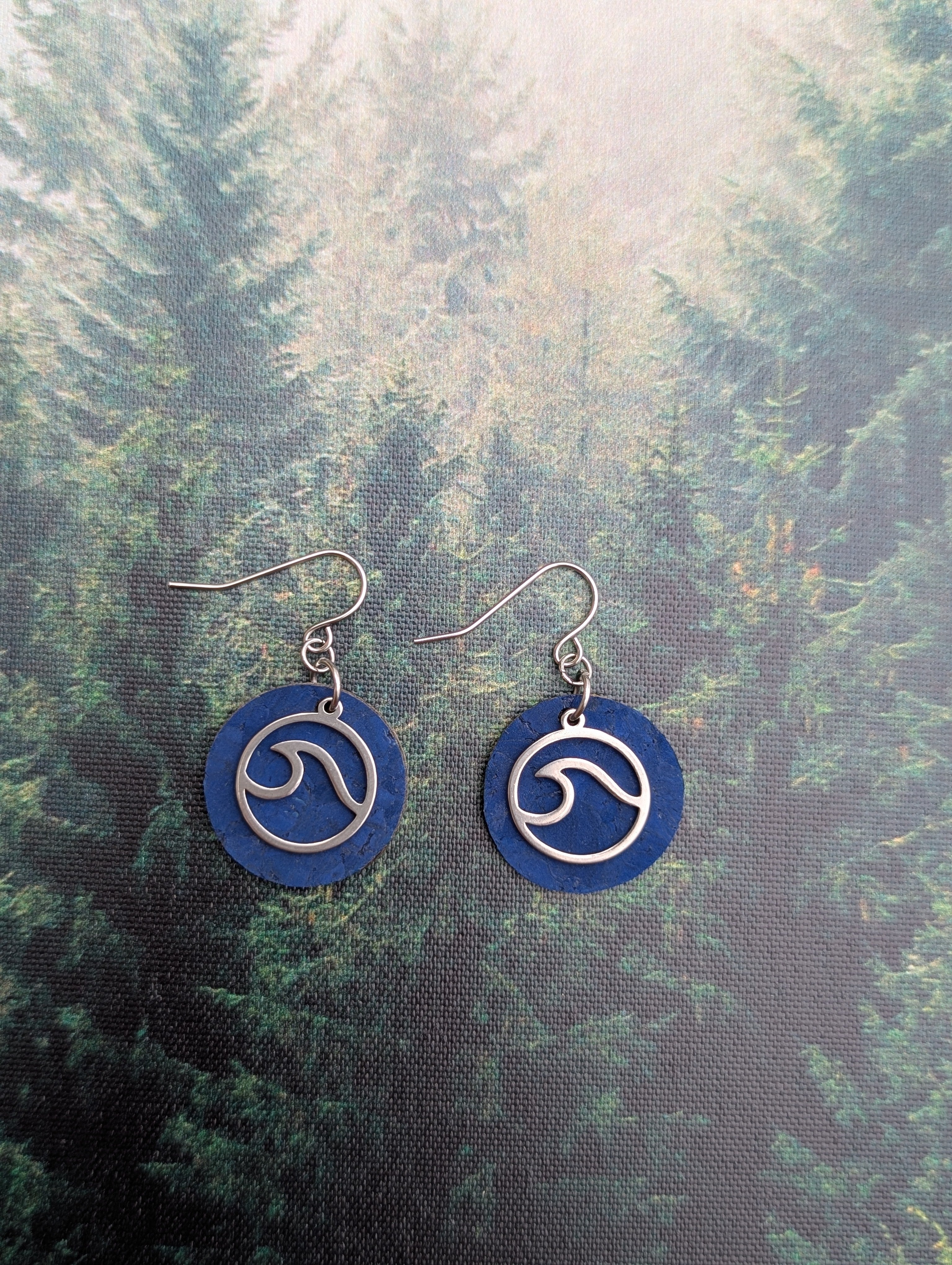 Cork Earrings - Small Round Blue W/ Wave Charm