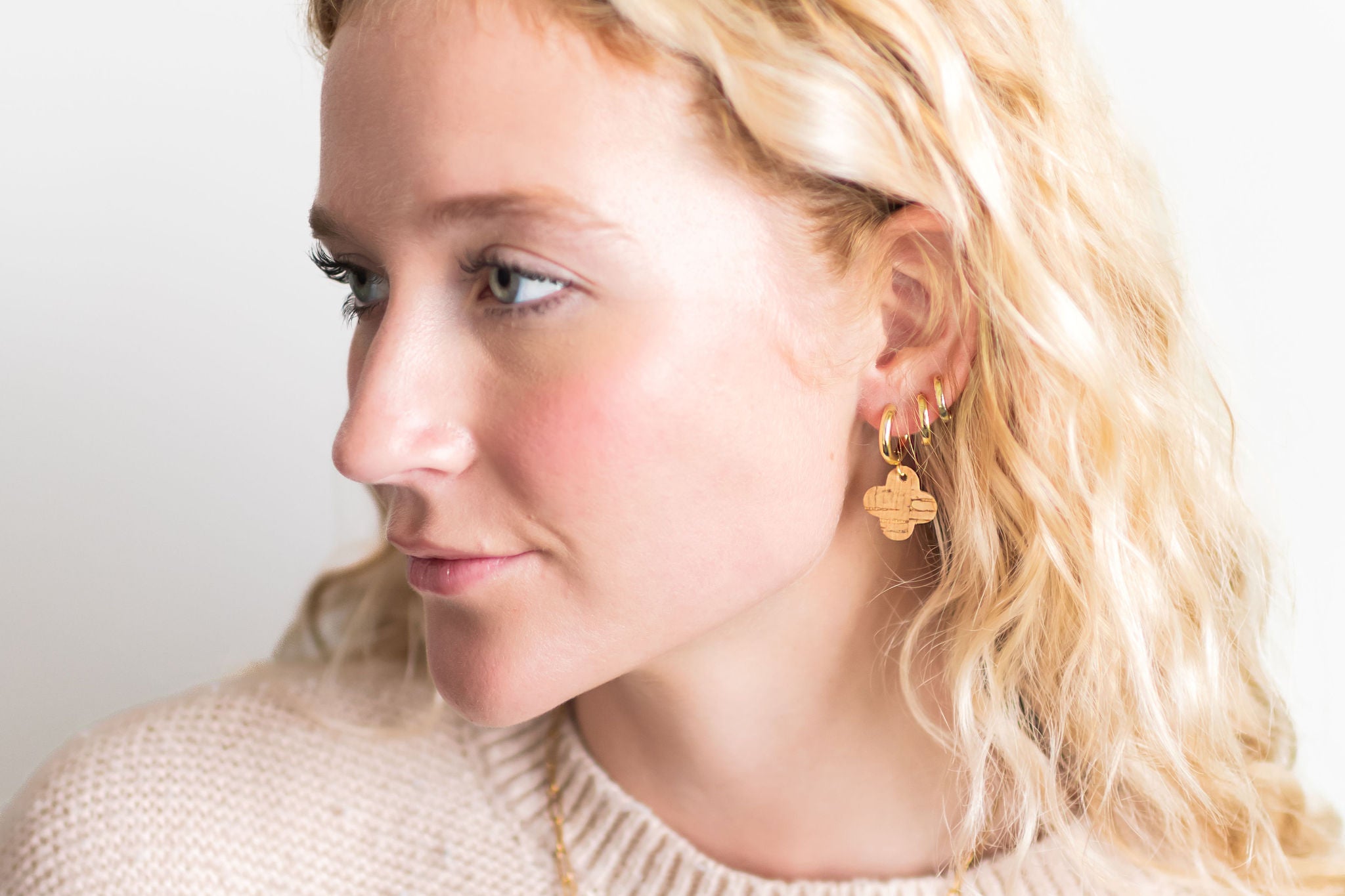 Cork Earrings-Clover Dangle Huggie w/Natural Cork