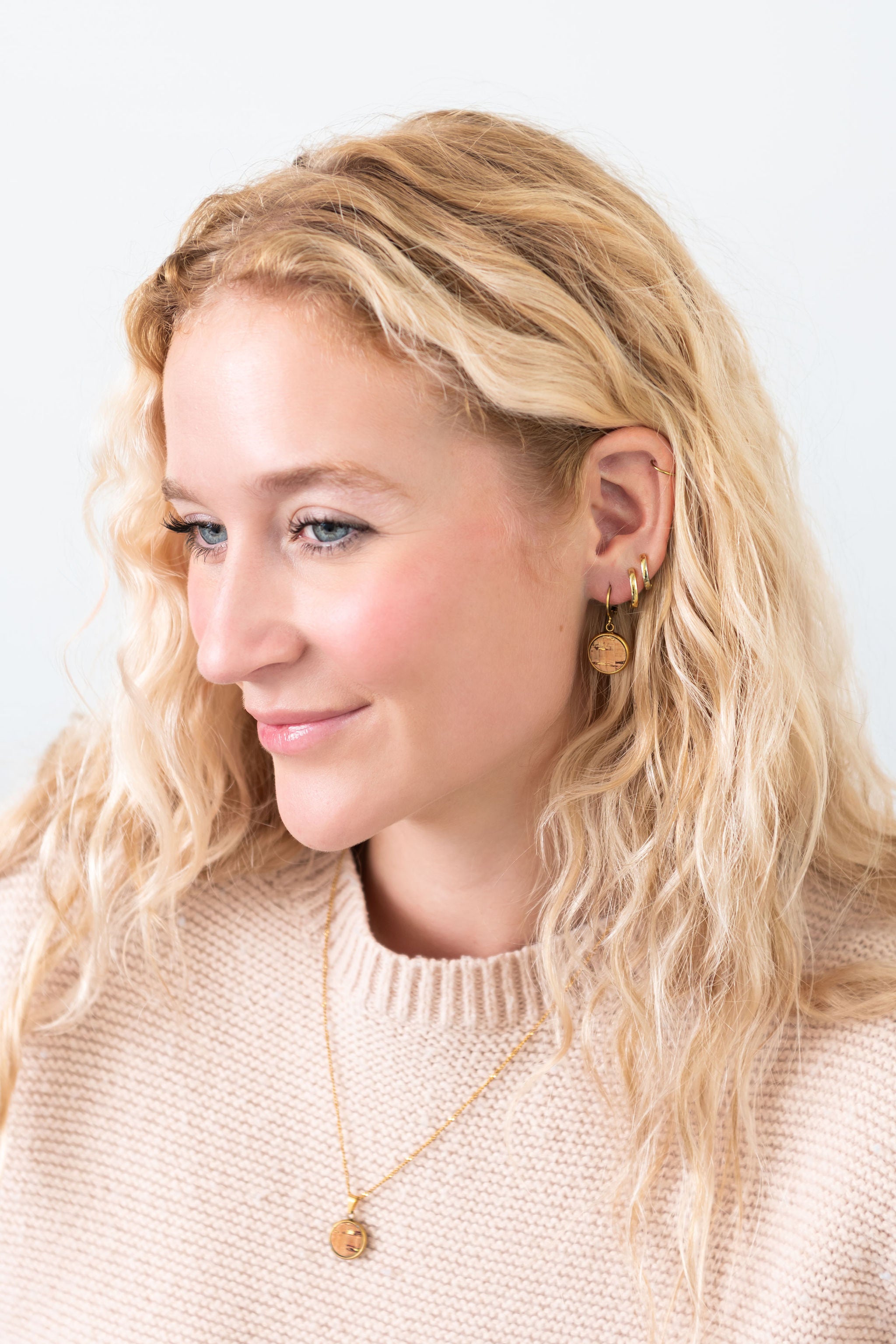 Cork Earrings-Round Dangle w/Natural Cork and Gold Accents