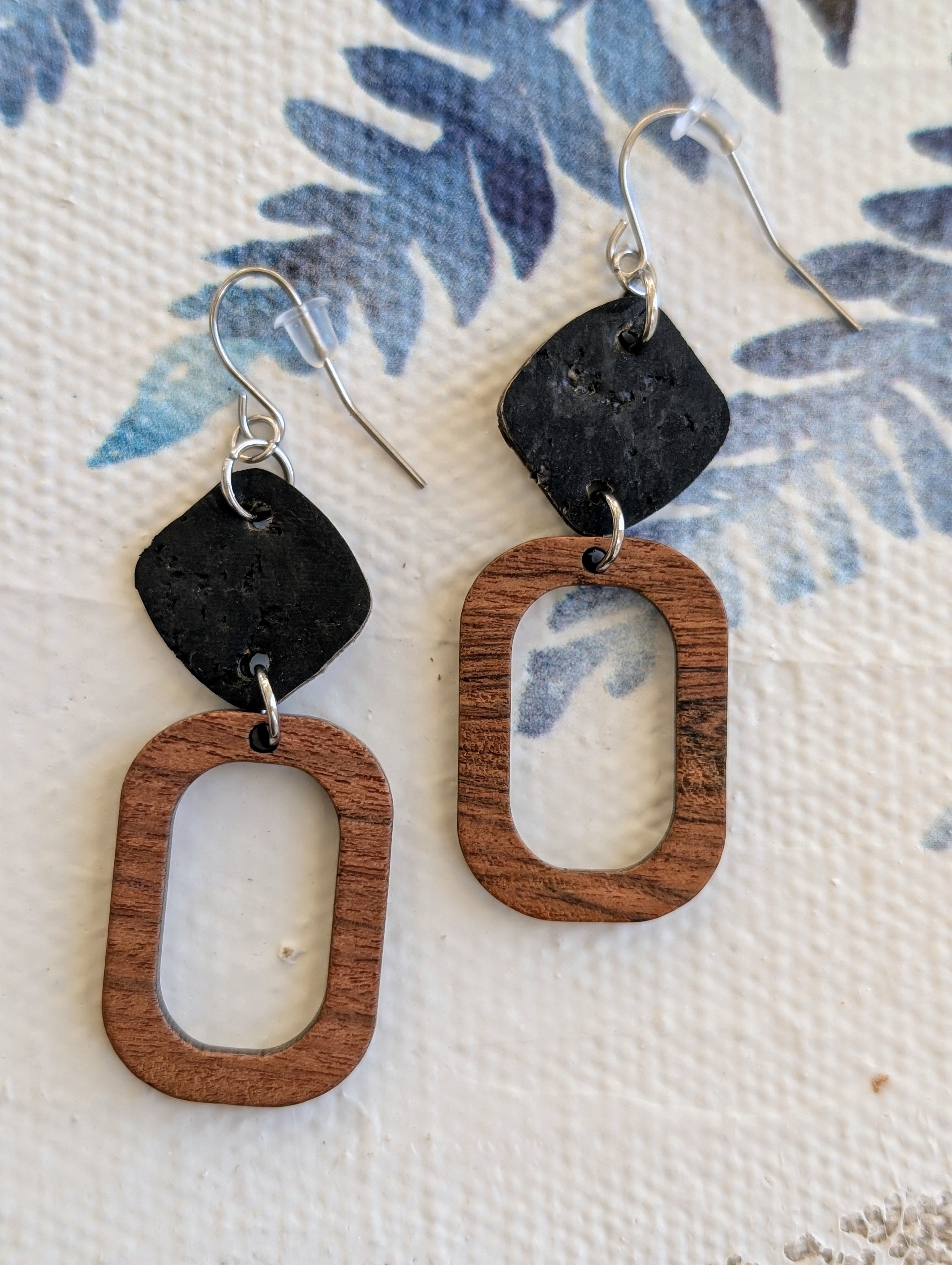 Cork Earrings-Wood w/Black cork Diamond