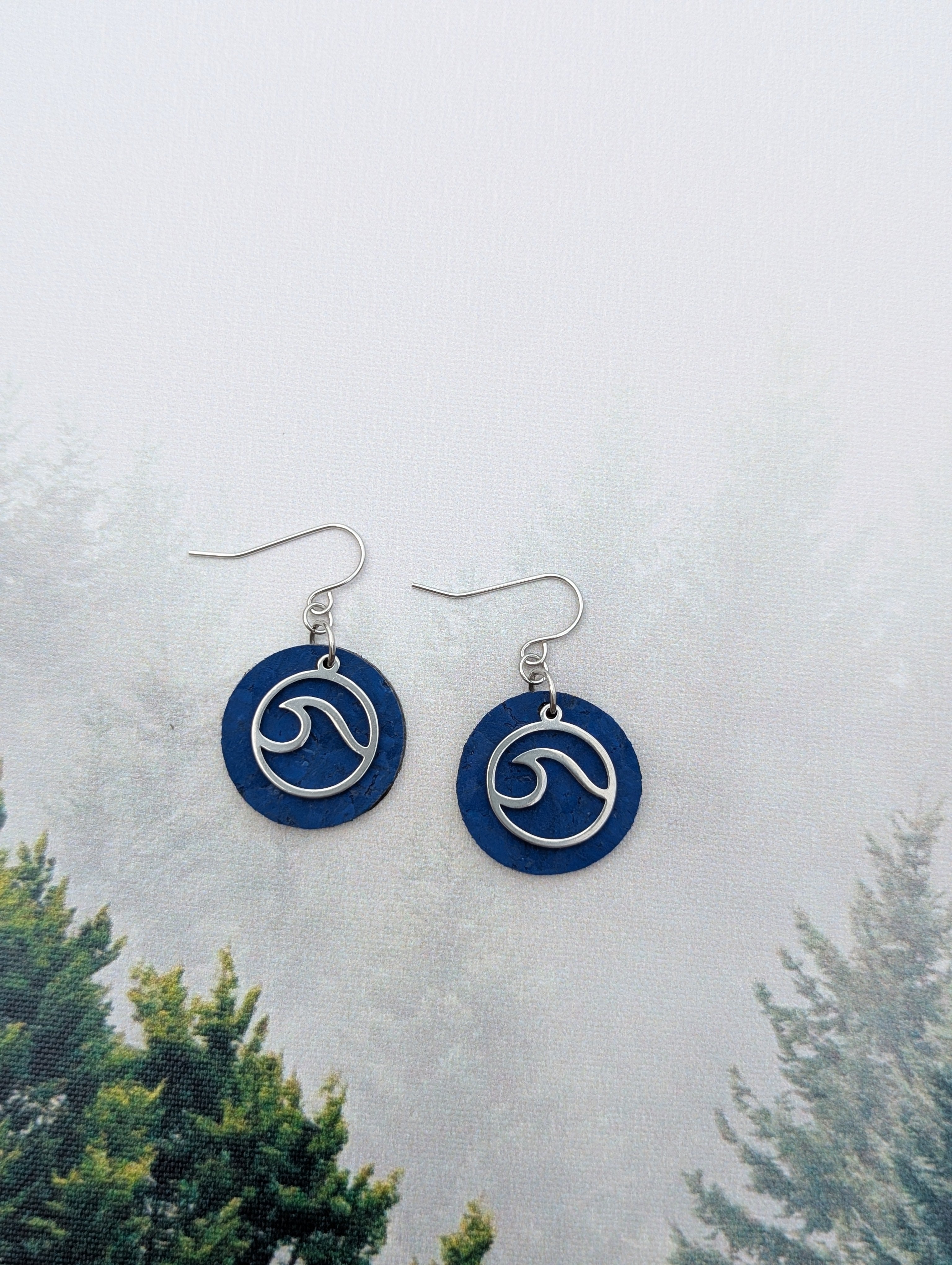 Cork Earrings - Small Round Blue W/ Wave Charm