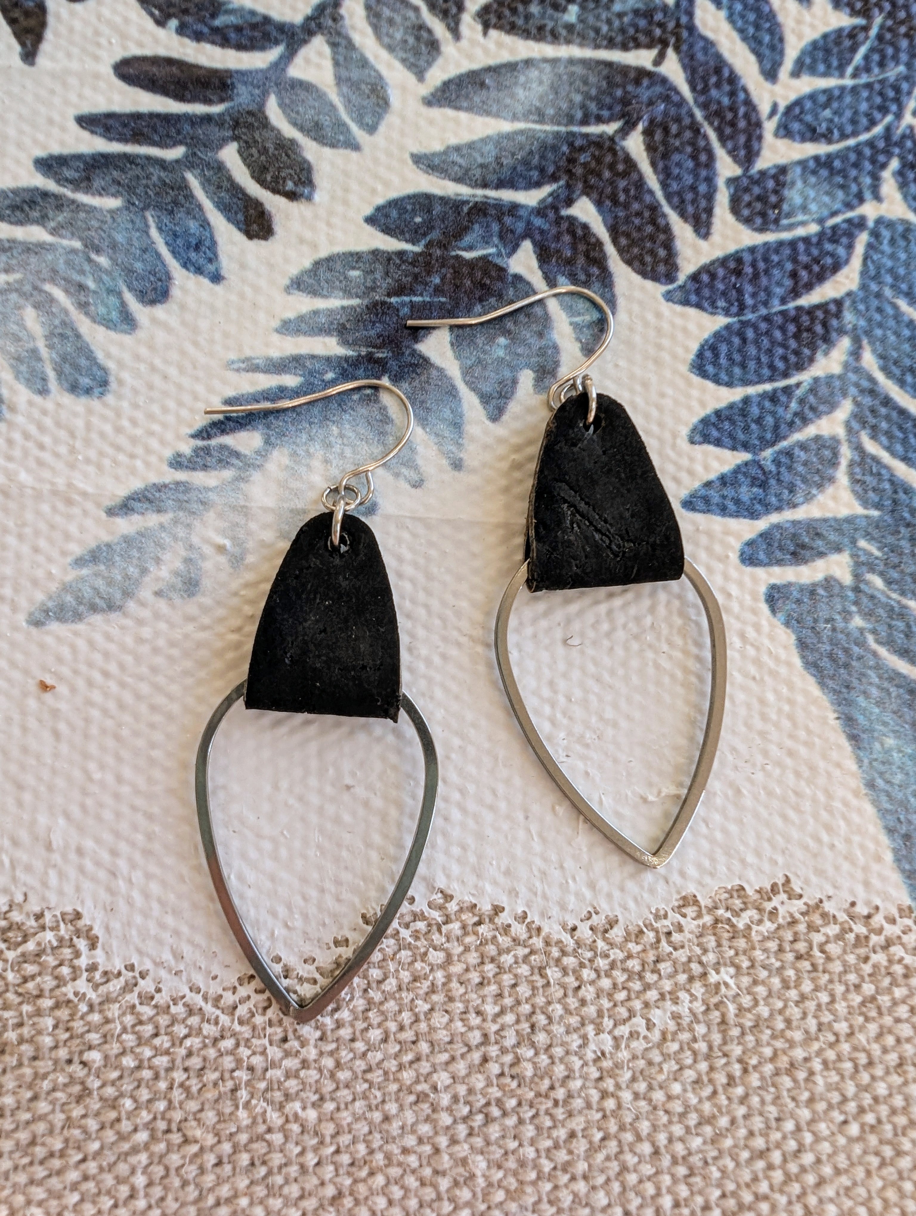Cork Earrings-Silver Tear Drop w/Black cork