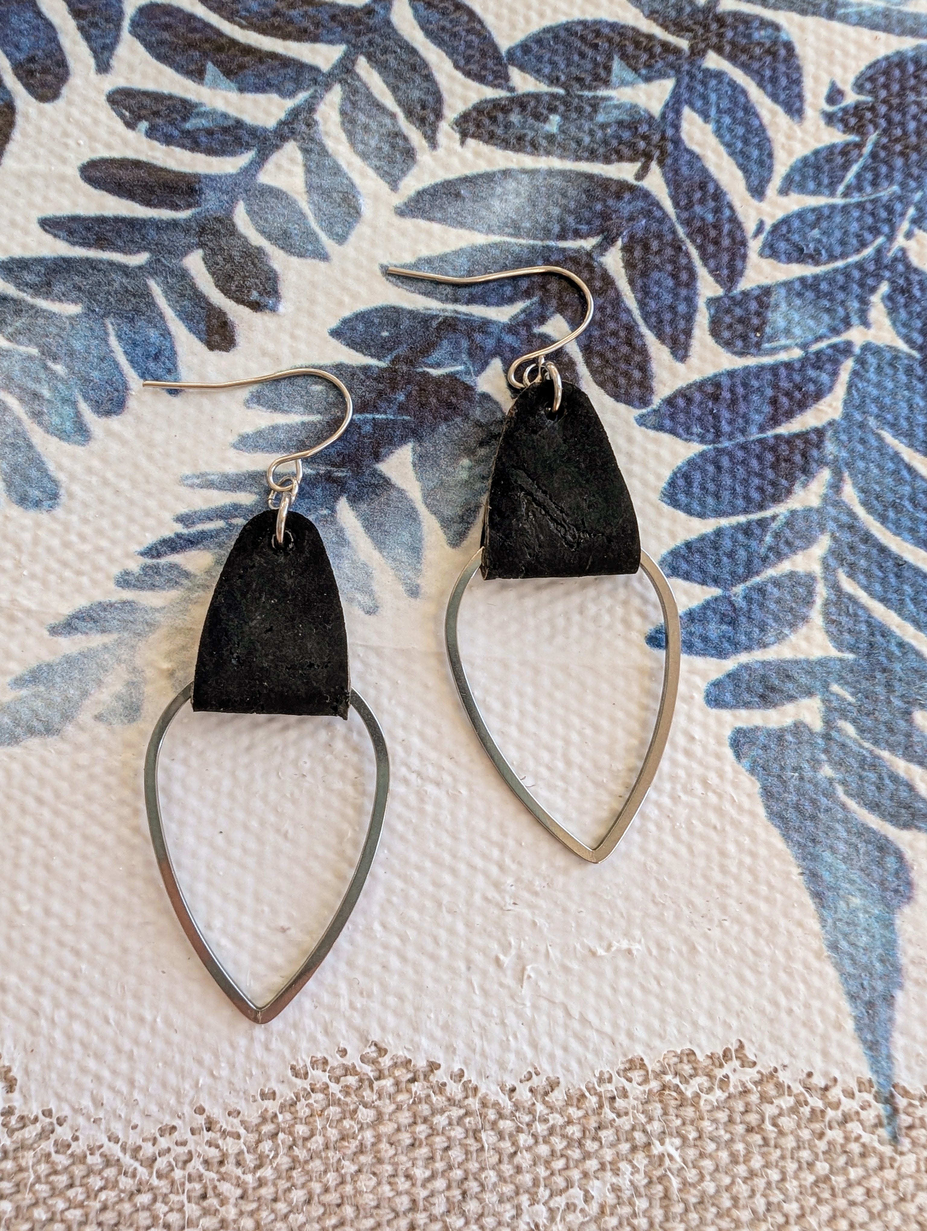 Cork Earrings-Silver Tear Drop w/Black cork